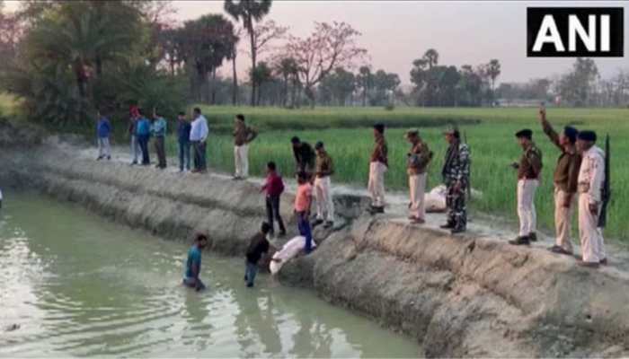 Bihar: Illegal Liquor With &#039;Holi Special&#039; Label Recovered From Pond By Cops