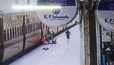 GRP Cop Saves Women, Kid From Falling On Tracks At Kanpur Central Station, UP Police Hails Heroic Act - Watch