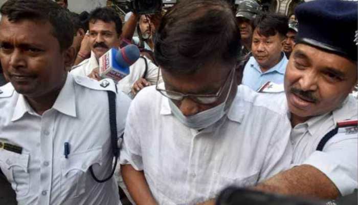 Teachers&#039; Scam: More Trouble For Manik Bhattacharya&#039;s Wife, Son, Judicial Custody Extended