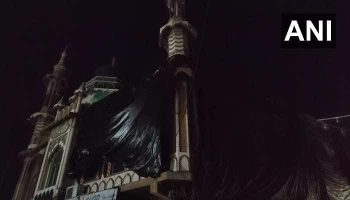 To Maintain &#039;Peace&#039; On Holi, Aligarh Mosque Covered With Tarpaulin