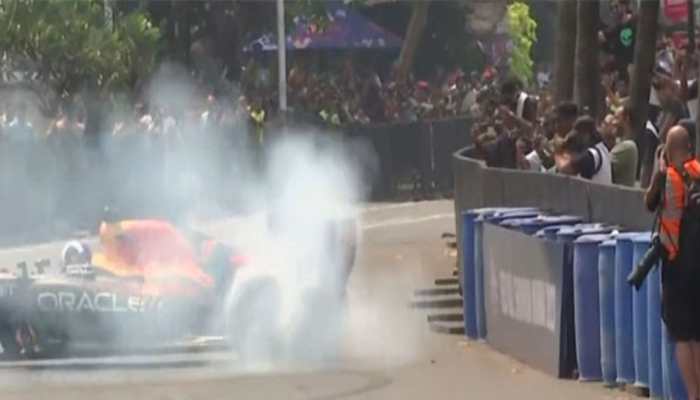 Oracle Red Bull Formula 1 Car On Show Run In Mumbai Catches Fire