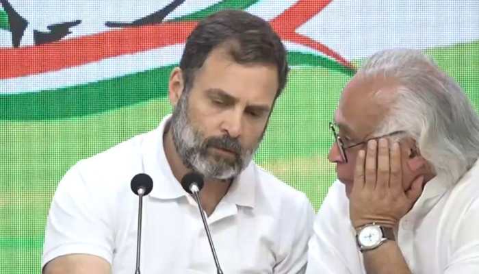 Caught On Camera: Jairam Ramesh Corrects Rahul Gandhi&#039;s &#039;Unfortunate&#039; Presser Gaffe; BJP Takes Swipe At Congress MP