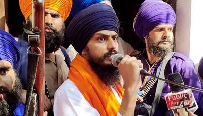 Amritpal Singh Arrested By Punjab Police, Could Be Killed In Encounter, Claims 'Waris Punjab De' Lawyer 