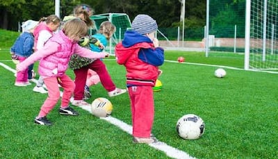 Outdoor Play May Reduce Negative Effects Of Screen Time In Kids: Study