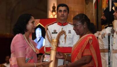 Investor Rakesh Jhunjhunwala Receives Padma Shri Posthumously; Kumar Mangalam Birla Receives Padma Bhushan