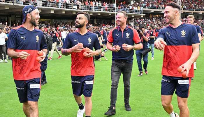 Royal Challengers Bangalore (RCB) captain Faf du Plessis with Virat Kohli, Glenn Maxwell and former player AB de Villiers at a training session in Bengaluru. (Source: Twitter)