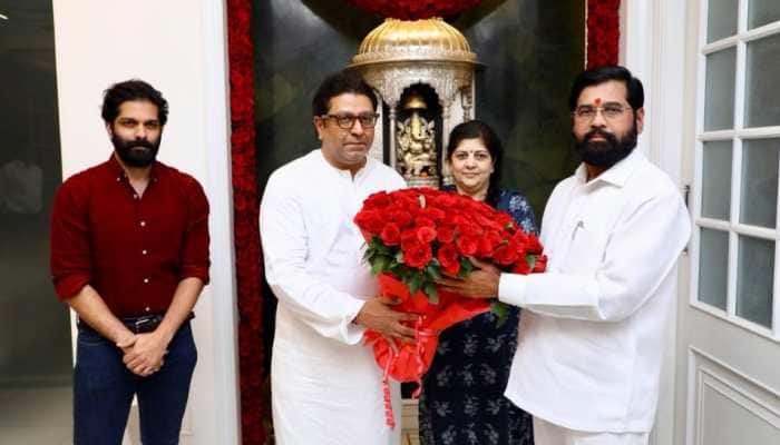 Eknath Shinde Visits Raj Thackeray&#039;s Residence, Days After MNS Chief&#039;s Criticism