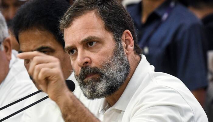 Savarkar's Grandson Calls Rahul's Comments 'Childish', Dares Him To Prove Late Hindutva Ideologue Apologised