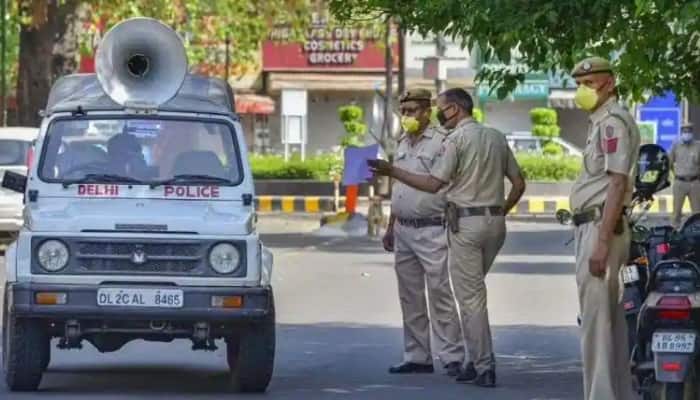 MEA Officer Gets Down His Car To Help Injured Person; Robbed Off Official Laptop, Passport Near Delhi AIIMS