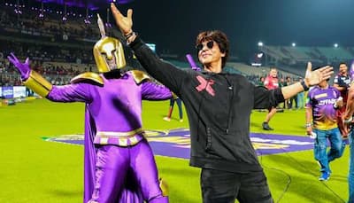 WATCH: Shah Rukh Khan Joins Kolkata Knight Riders Team In Dressing Room, Sings Anthem 