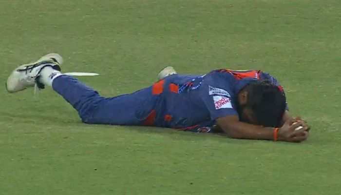 Watch: 40-Year-Old Amit Mishra Takes Diving Catch, Twitter Says 'Age Is Just A Number'