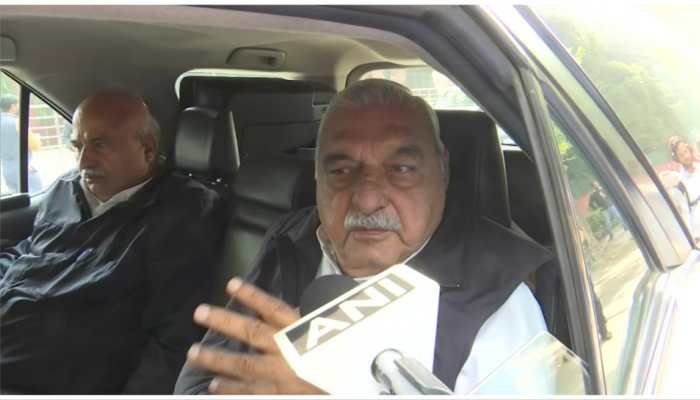Congress leader Bhupinder Singh Hooda Escapes Unhurt After &#039;Nilgai&#039; Rams Into His Vehicle In Haryana