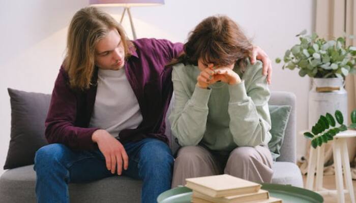 World Parkinson's Day 2023: How To Manage The Risk Of Parkinson's In Young Adults