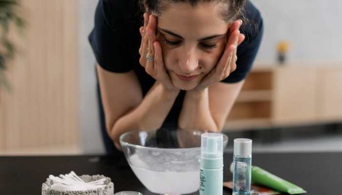 Exclusive: 5 Mistakes To Avoid While Washing Face In Summer - Check Dermatologist&#039;s Tips
