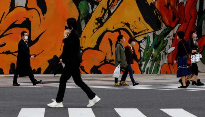 New Covid-19 Wave Sweeps Singapore, But Cases Are 'Mostly Mild'