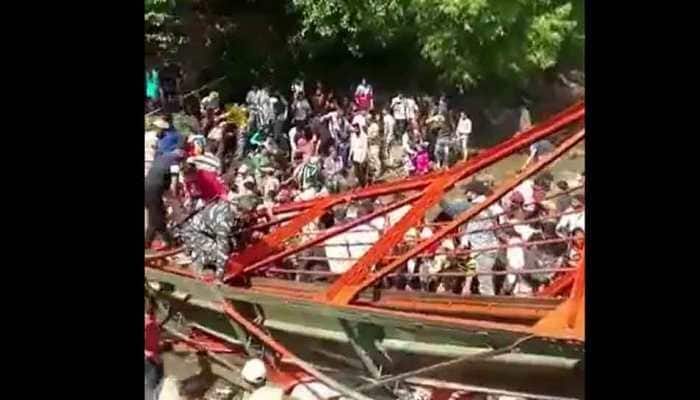 WATCH: Footbridge Collapses In J&amp;K&#039;s Udhampur During Baisakhi Celebrations, Many Injured 