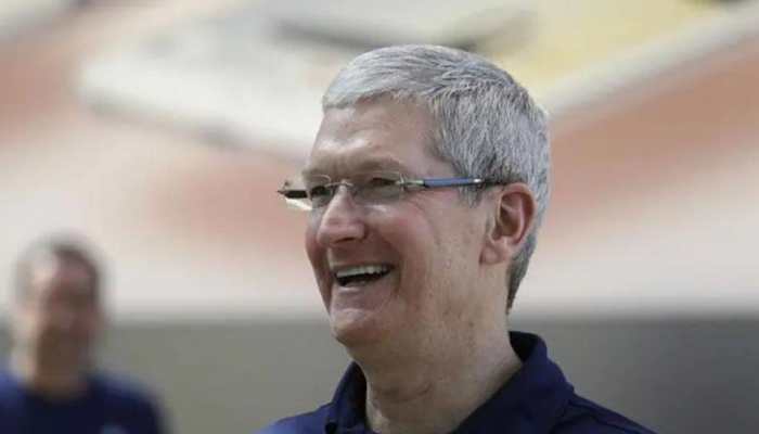 &#039;Hello, Mumbai...&#039;: Apple CEO Tim Cook Poses With Staff Ahead Of 1st Store Launch In India