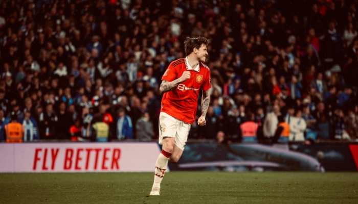 Manchester United Beat Brighton In Penalty Shootout To Book FA Cup Final Spot Against Manchester City