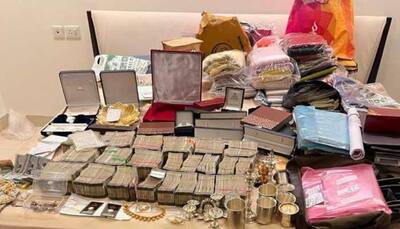 Karnataka Lokayukta Raids BBMP Official’s Bengaluru Residence; Huge Cash, Jewellery Found