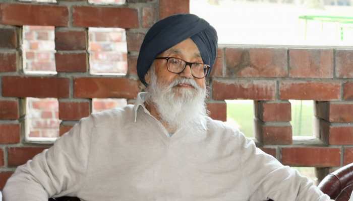 प्रकाश सिंह बादल के निधन से एक राजनीतिक युग का अंत, कांग्रेस से हुई थी सियासी सफर की असली शुरुआत The end of a political era with the death of Prakash Singh Badal, the real beginning of the political journey was from the Congress