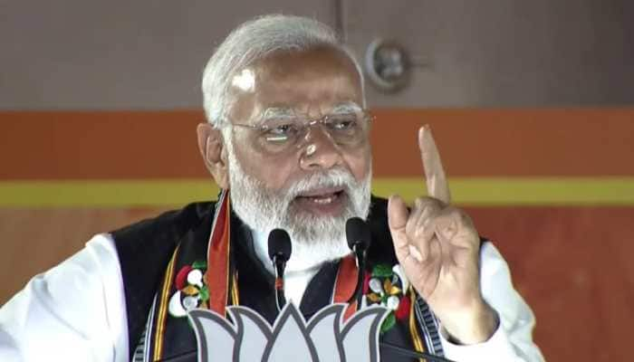 In Poll-Bound Karnataka, PM Modi Talks Of &#039;Gifts&#039; He Received From Congress