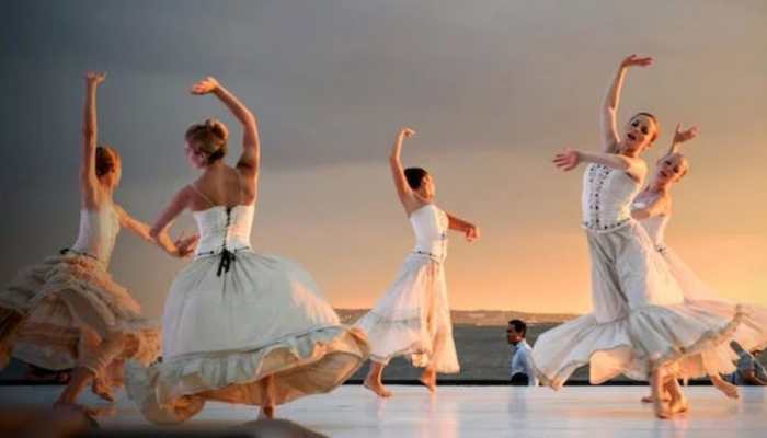 International Dance Day 2023: 4 Ways Dance Proves To Be A Therapy For Your Mental Health
