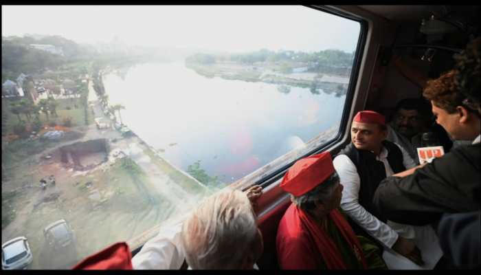 Lucknow Civic Polls: Akhilesh Yadav Boards Metro To Put SP Campaign On Track, Slams BJP For &#039;Stalling Work&#039;