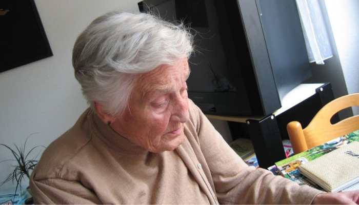 Slowing Down In Old Age May Be Warning Sign Of Dementia: Study