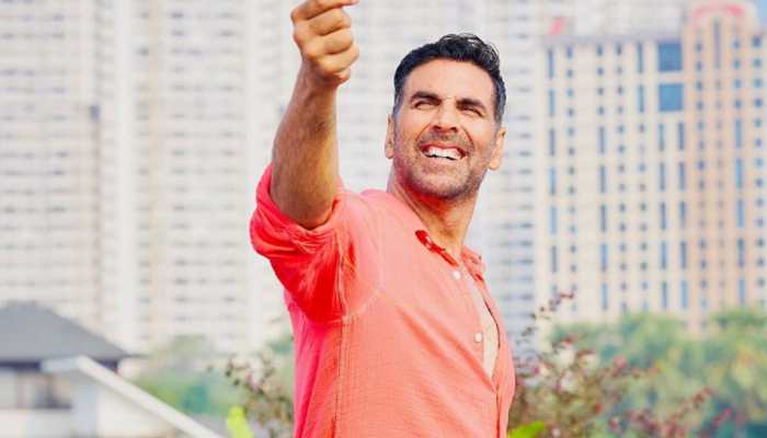 Akshay Kumar Visits BAPS Hindu Temple In Abu Dhabi