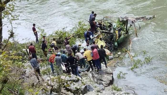 Indian Army's ALH Dhruv Helicopter With 3 Onboard Crashes in Kishtwar, All Safe