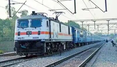 Indian Railways Passenger Gets Injured By Broken Handle On Train's Seat, IRCTC Responds
