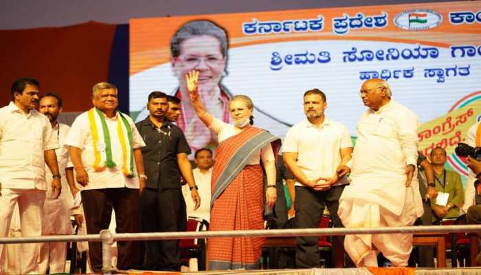 Karnataka Polls: Sonia Gandhi Slams Bommai Govt&#039;s &#039;Dark Rule&#039; In 1st Rally