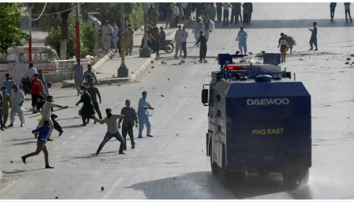 Rioting, Arson Break Out Across Pakistan After Imran Khan's Arrest