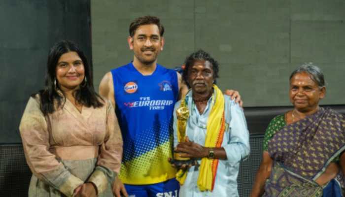 MS Dhoni Meets &#039;The Elephant Whisperers&#039; Director Kartiki Gonsalves, Bomman And Bellie; Gifts Them CSK Jerseys- See Pic