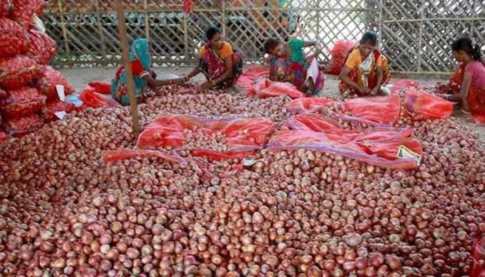 India's WPI Inflation Drops Into Negative To -0.92% In April, Lowest In 3 Years