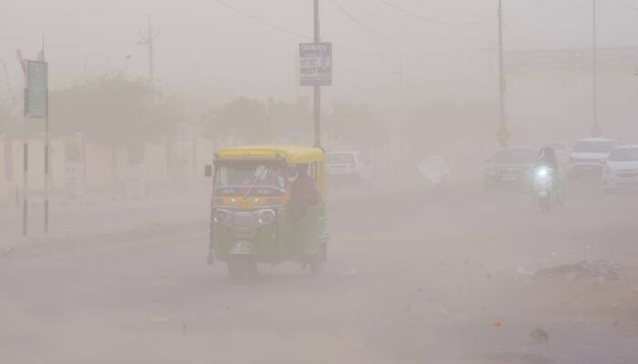 Why Was Delhi-NCR Covered In Blanket Of Dust Today Morning? Here&#039;s What Experts Say