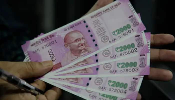 Opposition Hits Out At PM Modi After Rs 2000 Note Circulation Ban: &#039;Typical Of Vishwaguru...&#039;