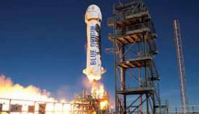 Bezos' Blue Origin Wins NASA Astronaut Moon Lander Contract