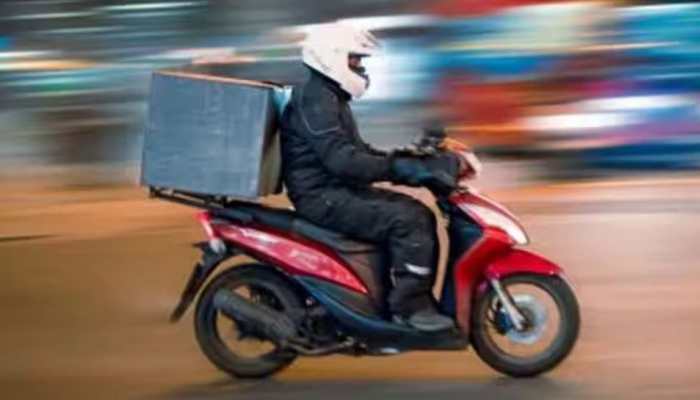 Watch: Man Thrashes Delivery Boy In Noida Over OTP Dispute, Video Goes Viral