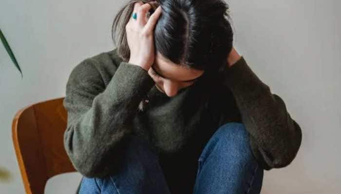 Teen Girls Under Social Stress More Likely To Engage In Suicidal Behaviour: Study 