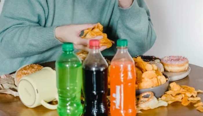 Students' Poor Eating Habits Can Cause Lifetime Of Illness: Study