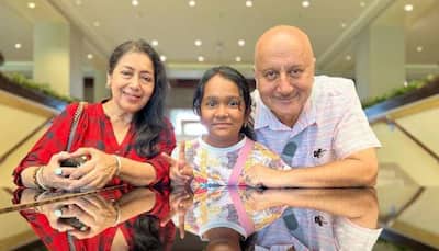 Anupam Kher Spends Time with Late Actor Satish Kaushik's Wife, Daughter, Shares Photo