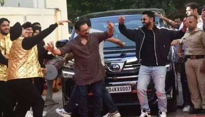 Aamir Khan Shows Off His Impromptu Bhangra Moves At 'Carry On Jatta 3' Trailer In a Kurta And Jeans - Watch