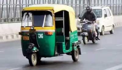 Licence Applicants In Delhi Driving Auto Rickshaw Instead Of Cars To Pass Test