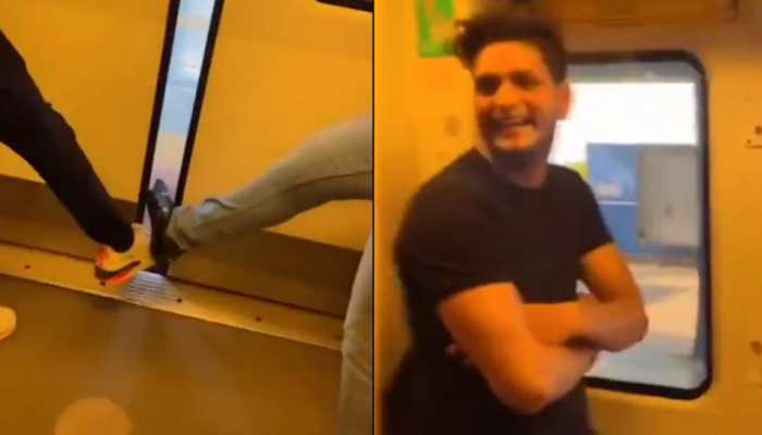 Viral Video: 2 Delhi Metro Commuters Prevent Doors From Closing Using Feet