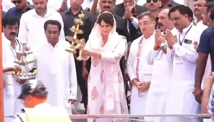 MP Elections 2023: Priyanka Performs 'Puja' In Jabalpur, BJP Takes 'Chunavi Hindu' Jibe