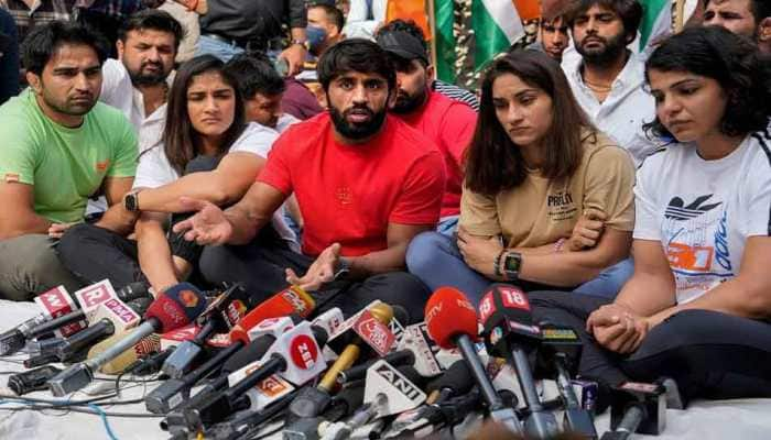 Wrestlers&#039; Protest: Sakshi Malik Claims &#039;Huge Pressure&#039; On Minor&#039;s Family After Chargesheet Filed Against Brij Bhushan Singh