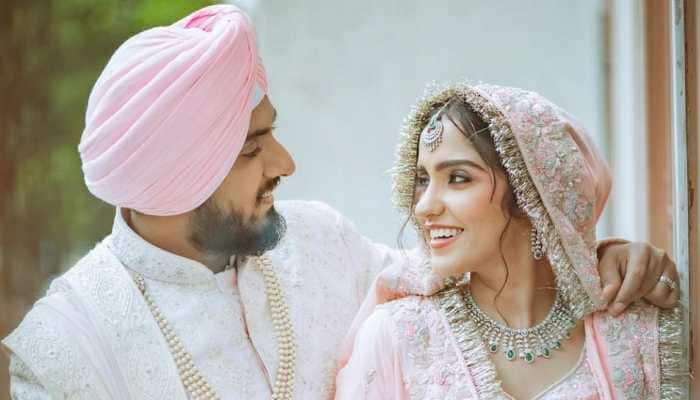 &#039;Rataan Lambiyan&#039; Singer Asees Kaur Marries Beau Goldie Sohel After Dating For 7 Years