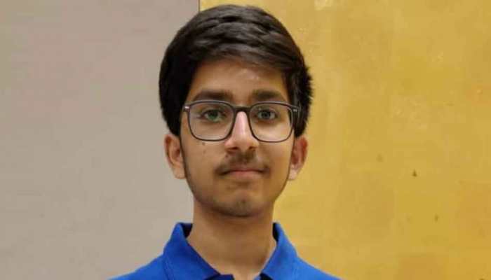 Who Is Vavilala Chidvilas Reddy, The Telangana Boy Who Got JEE Advanced AIR 1?