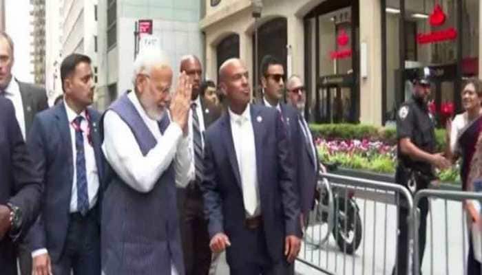 Amid &#039;Bharat Mata Ki Jai&#039; Chants, PM Modi Gets Rousing Welcome From Indian Diaspora In New York